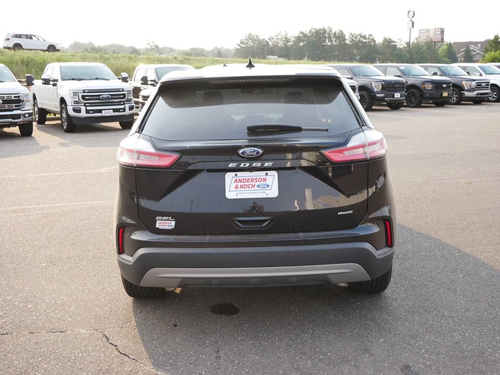 Certified 2024 Ford Edge SEL AWD/4WD image 6