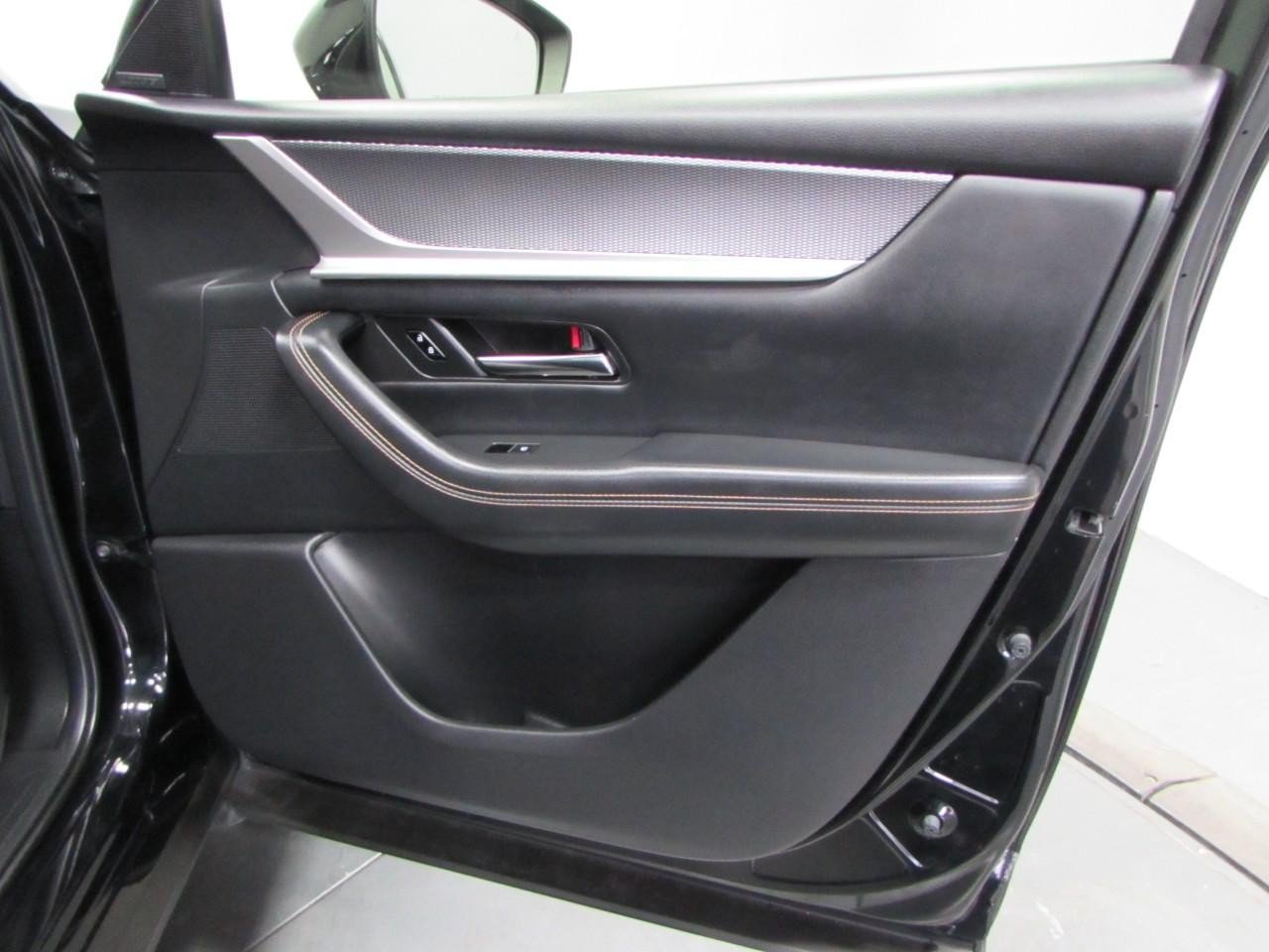 Used 2024 MAZDA CX-90 3.3 Turbo w/ Premium Package AWD/4WD image 17
