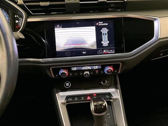Used 2022 Audi Q3 2.0T Premium w/ Convenience Package AWD/4WD image 6