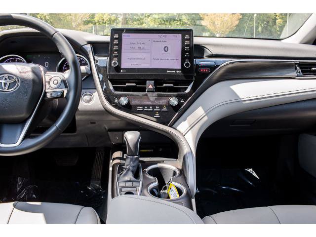 Used 2022 Toyota Camry XLE FWD image 14