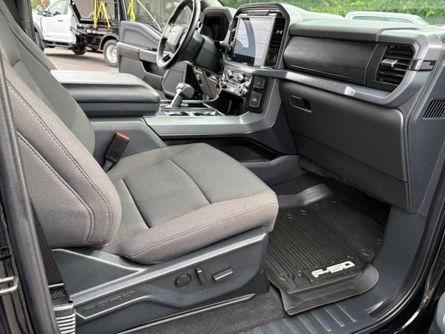 Certified 2025 Ford F150 XLT w/ Equipment Group 302A MID AWD/4WD image 47