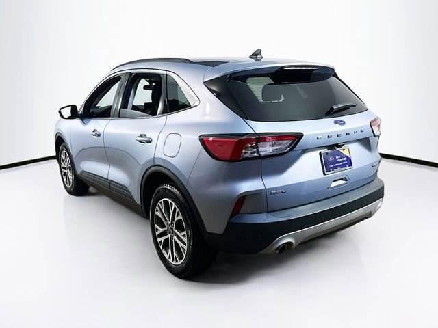 Certified 2022 Ford Escape SEL w/ Technology Package image 3