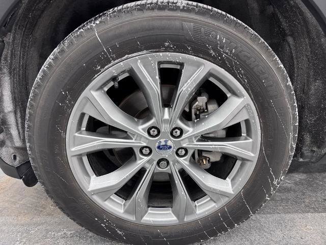 Certified 2023 Ford Explorer XLT w/ Equipment Group 202A image 9