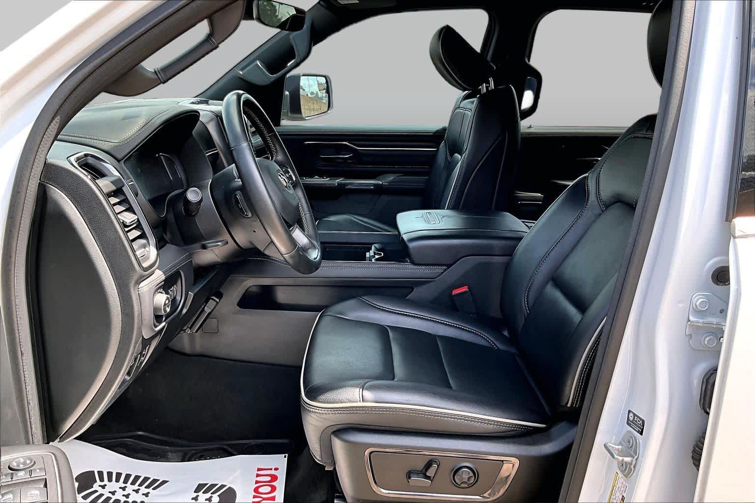 Used 2023 RAM 1500 Limited w/ Body Color Bumper Group AWD/4WD image 10