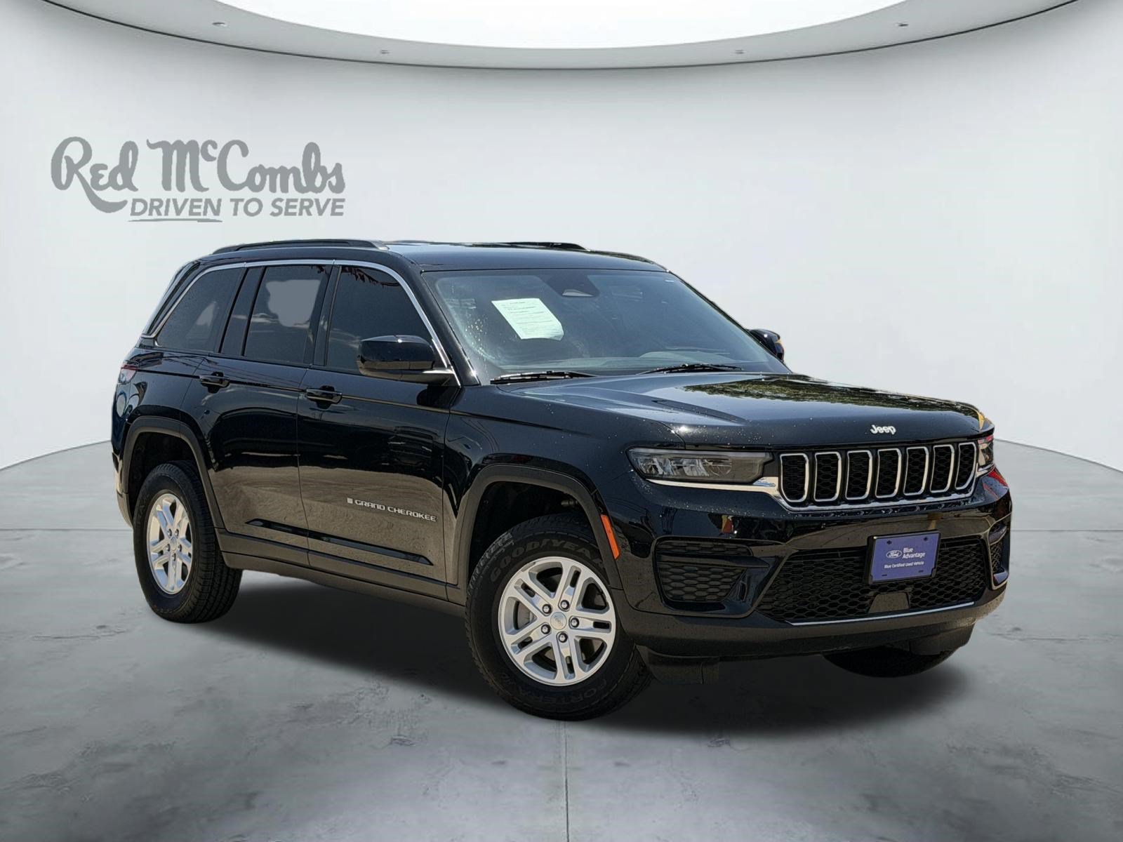Used 2025 Jeep Grand Cherokee Laredo