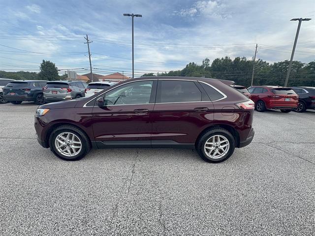 Certified 2023 Ford Edge SEL w/ Convenience Package AWD/4WD image 2