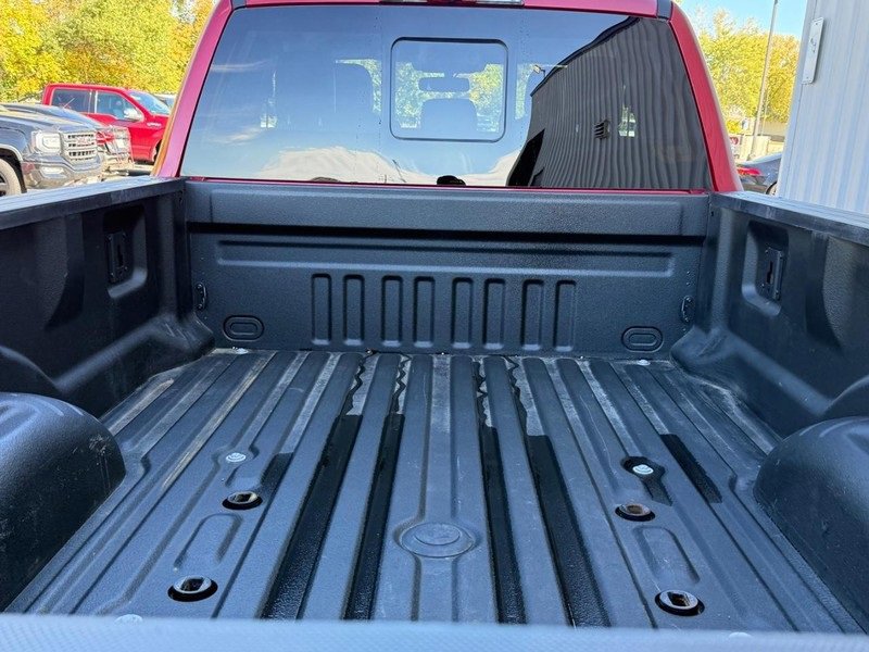 Certified 2023 Ford F350 Lariat w/ Chrome Package image 7