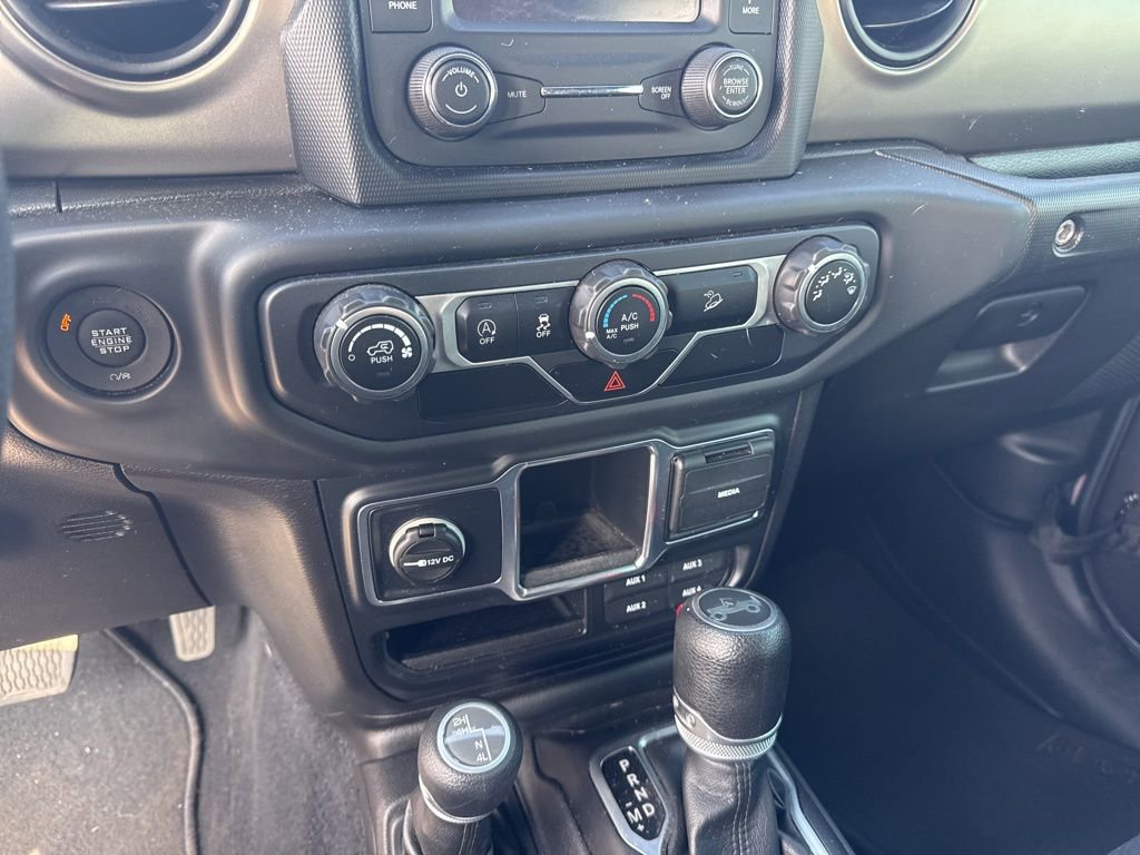 Used 2018 Jeep Wrangler Unlimited Sport image 12