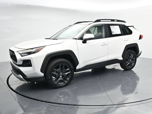 Used 2024 Toyota RAV4 Adventure AWD/4WD image 4