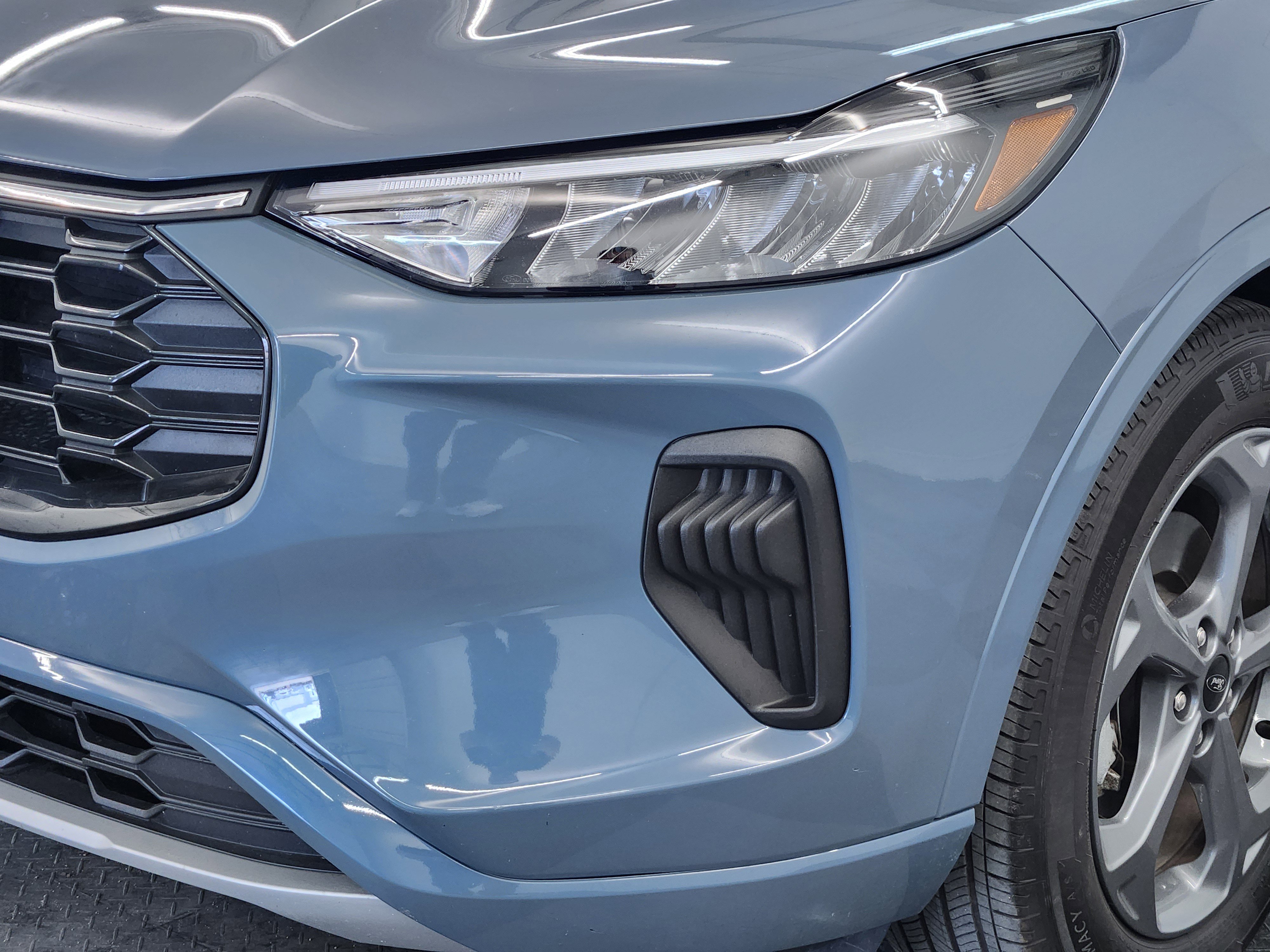 Certified 2023 Ford Escape ST-Line w/ Tech Pack #1 image 8