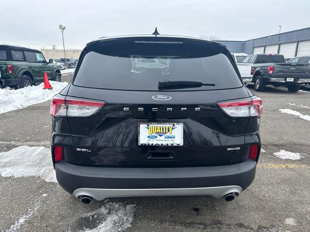 Certified 2022 Ford Escape SEL w/ Technology Package AWD/4WD image 5