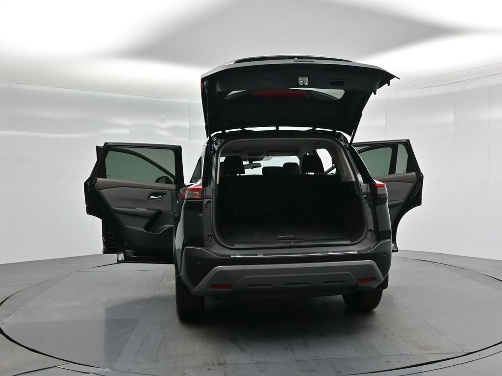 Used 2021 Nissan Rogue SV image 53