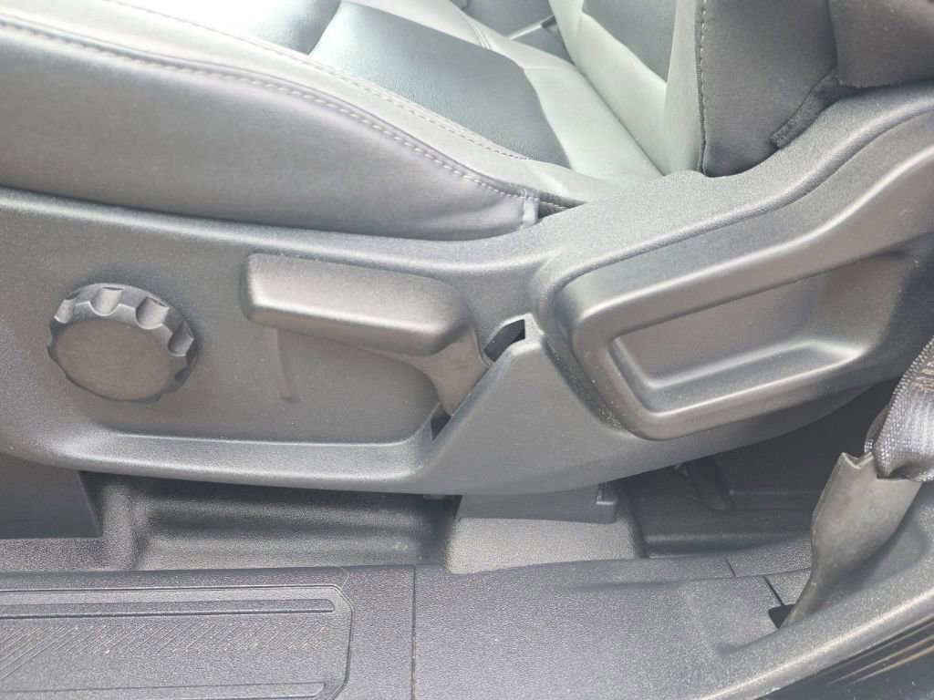 Certified 2024 Ford Bronco Black Diamond image 12