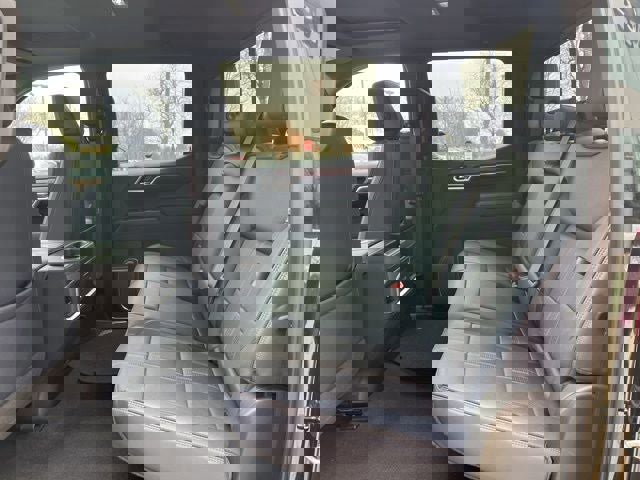 Used 2022 Chevrolet Silverado 1500 High Country w/ Technology Package image 12