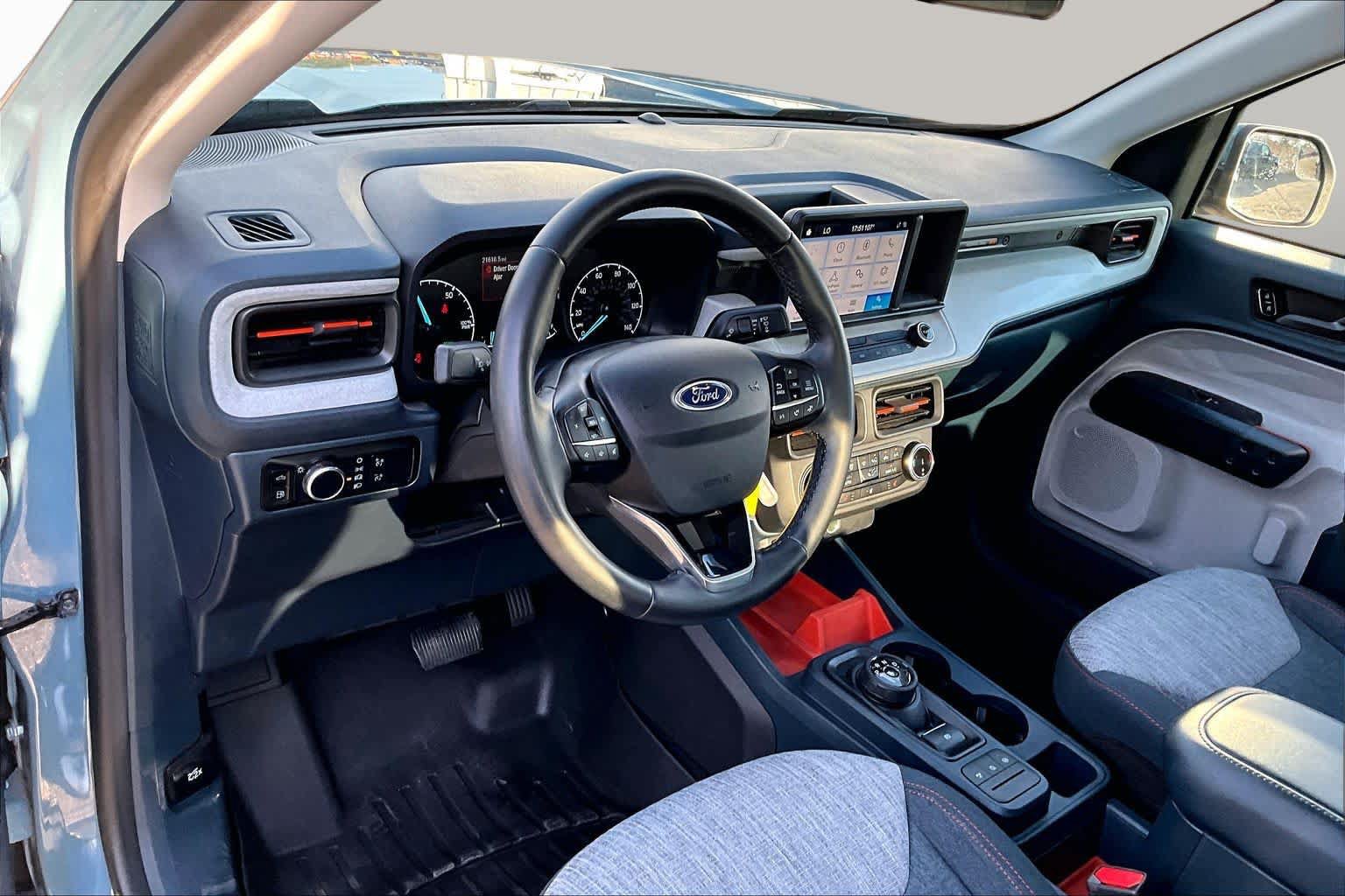 Certified 2023 Ford Maverick XLT w/ XLT Luxury Package FWD image 18