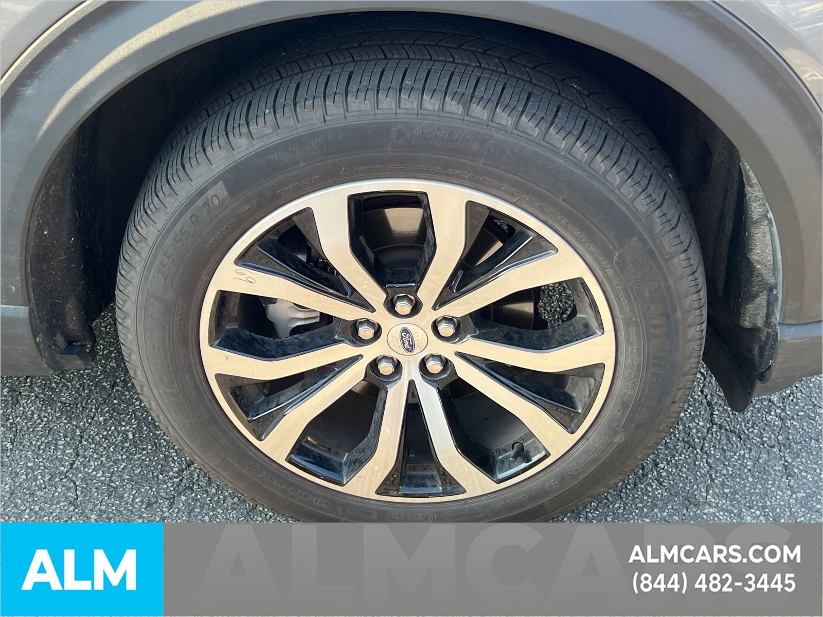 Certified 2025 Ford Explorer ST-Line image 16