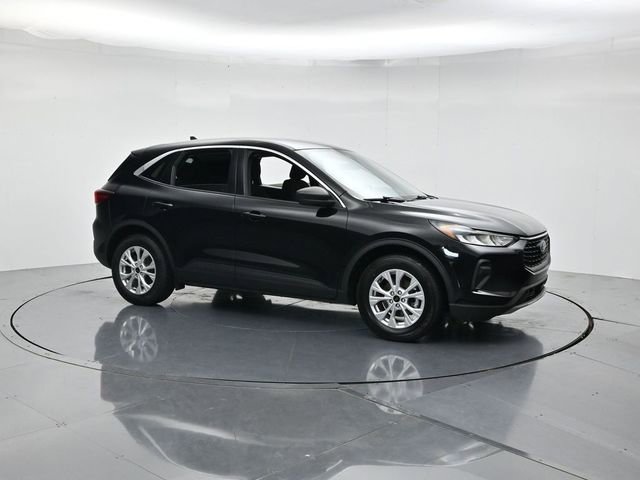 Certified 2024 Ford Escape Active FWD image 3