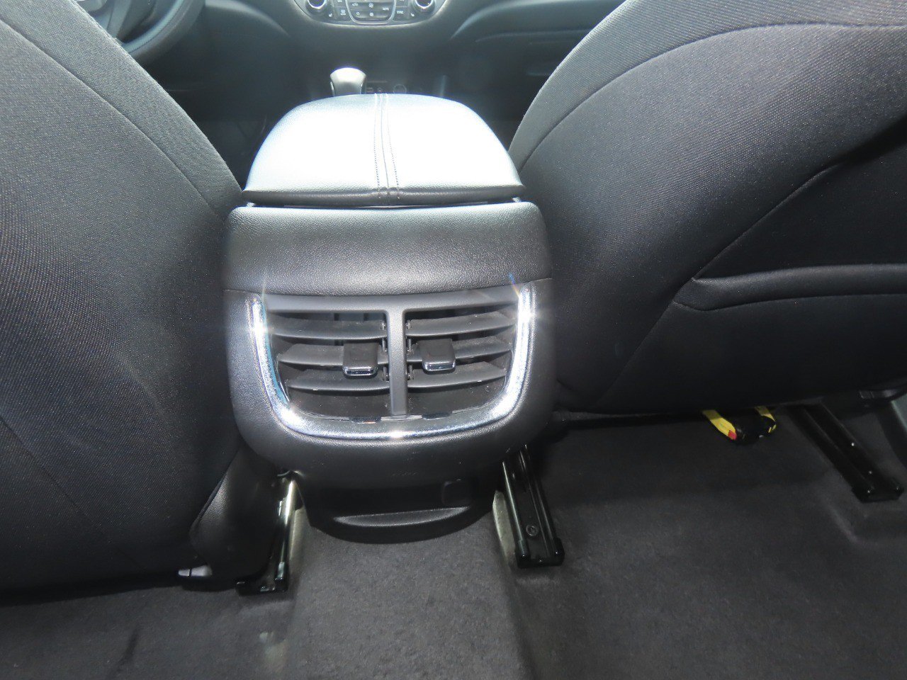 Used 2024 Chevrolet Malibu LT FWD image 18
