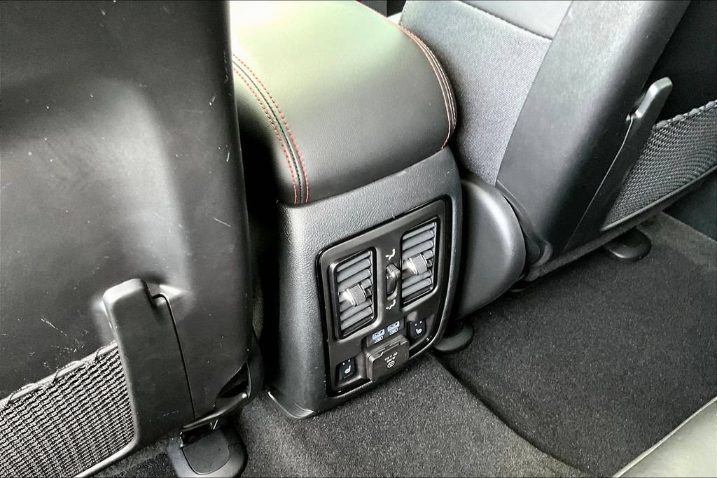 Used 2026 Dodge Durango GT AWD/4WD image 12