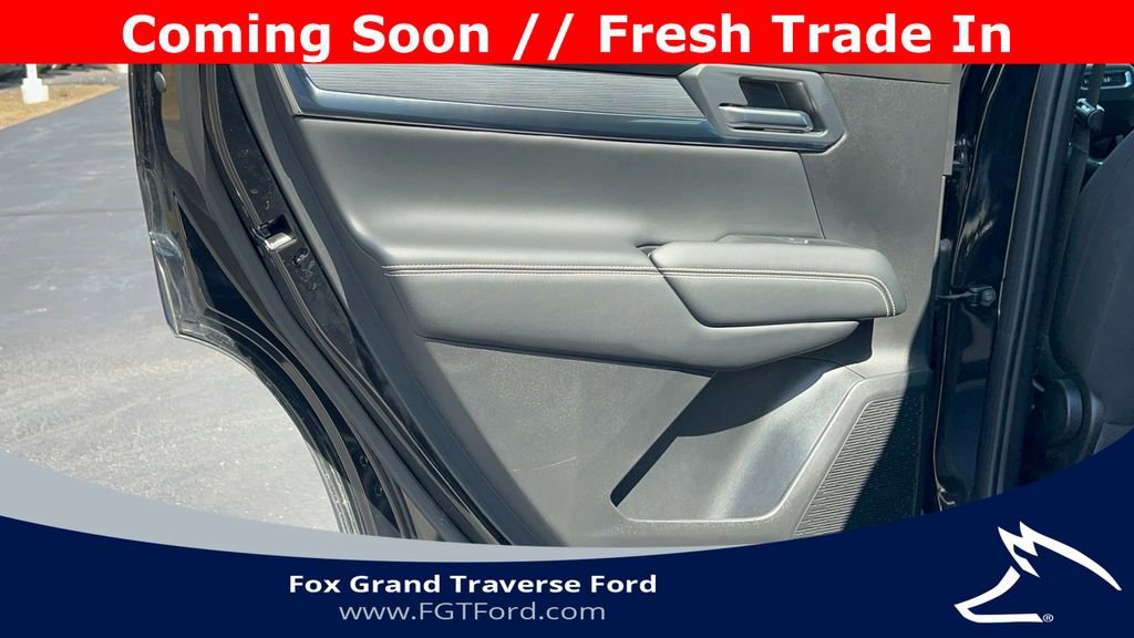 Used 2026 GMC Terrain Elevation image 27