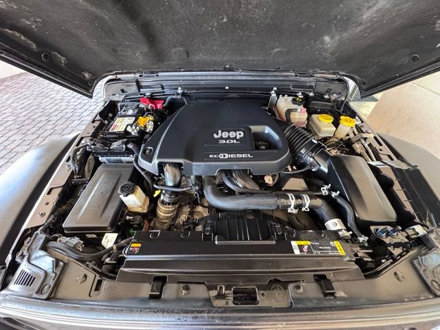 Used 2021 Jeep Wrangler Unlimited Rubicon AWD/4WD image 21