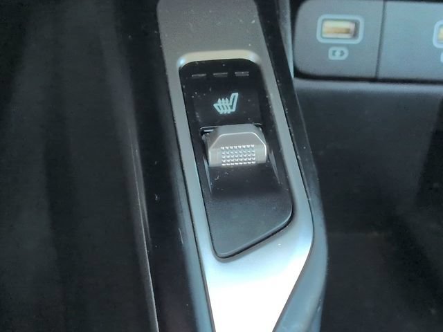 Used 2022 Kia Sorento EX w/ Panoramic Sunroof Package FWD image 24