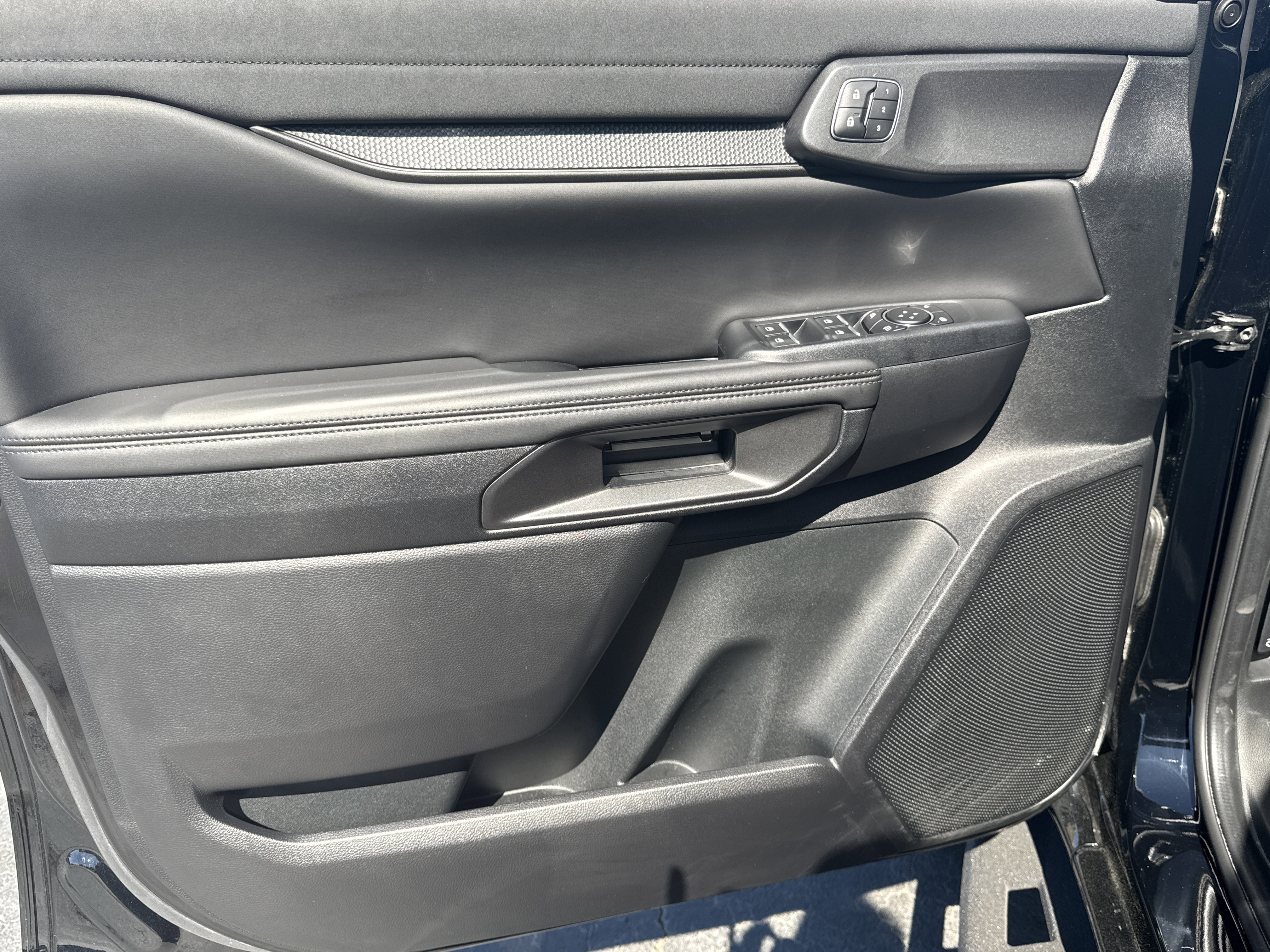 Certified 2025 Ford Ranger Raptor AWD/4WD image 12