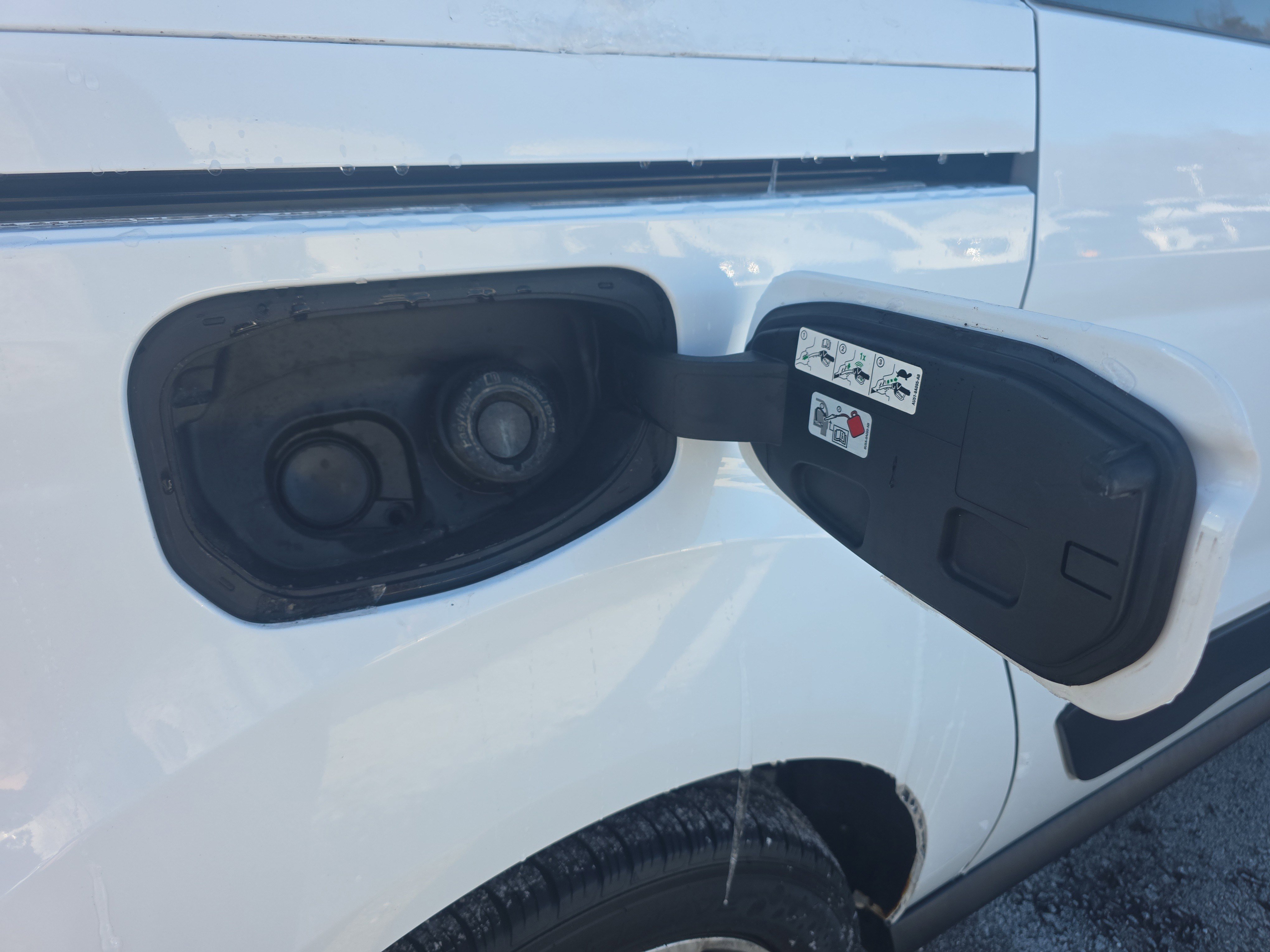 Certified 2019 Ford Transit Connect XL image 14