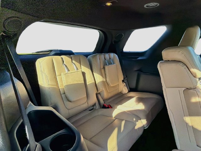 Certified 2017 Ford Explorer Limited FWD image 23