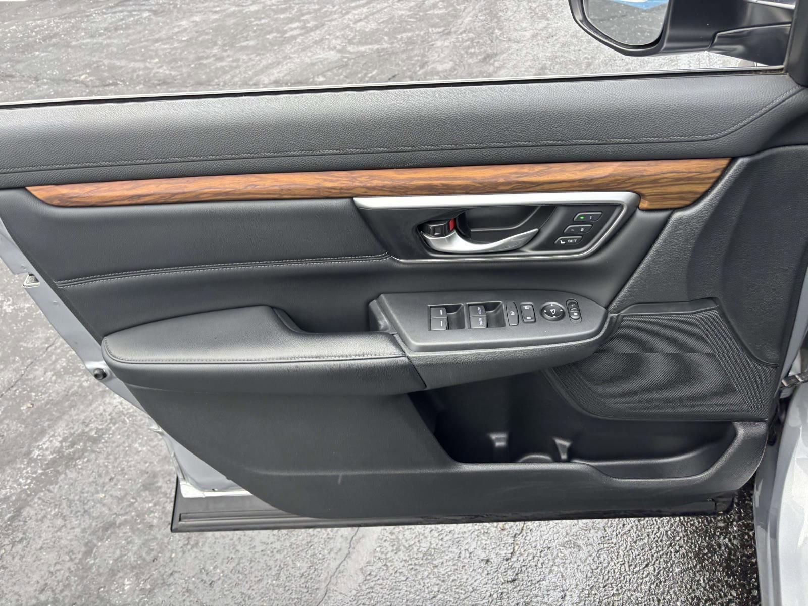 Used 2019 Honda CR-V EX-L image 13