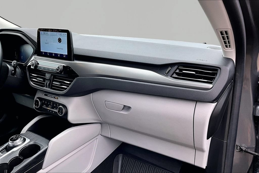 Certified 2023 Ford Escape Active AWD/4WD image 17