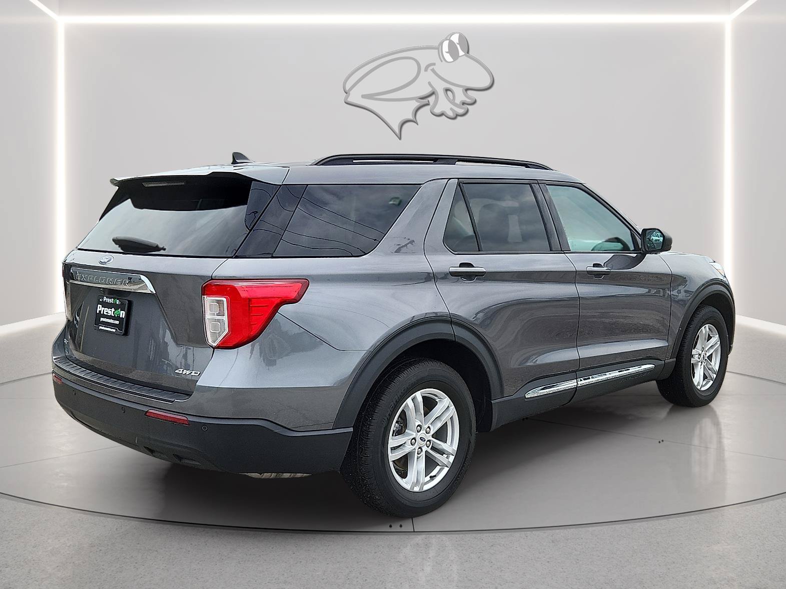 Certified 2023 Ford Explorer XLT AWD/4WD image 5