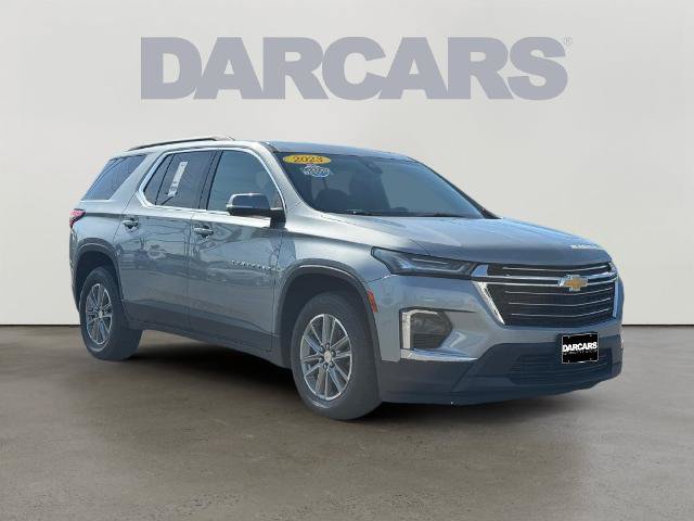 Used 2023 Chevrolet Traverse LT