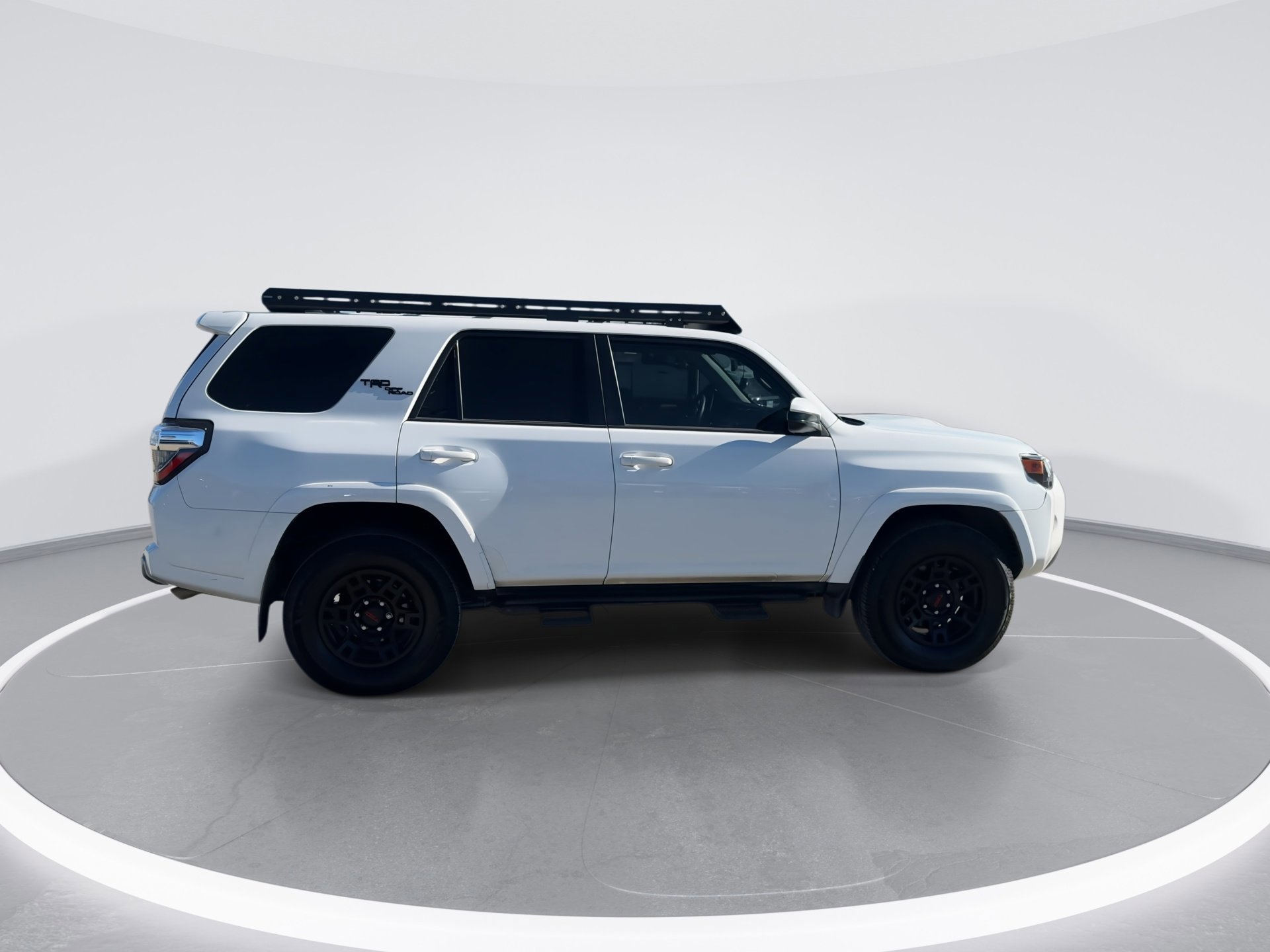 Used 2019 Toyota 4Runner TRD Off-Road Premium image 3