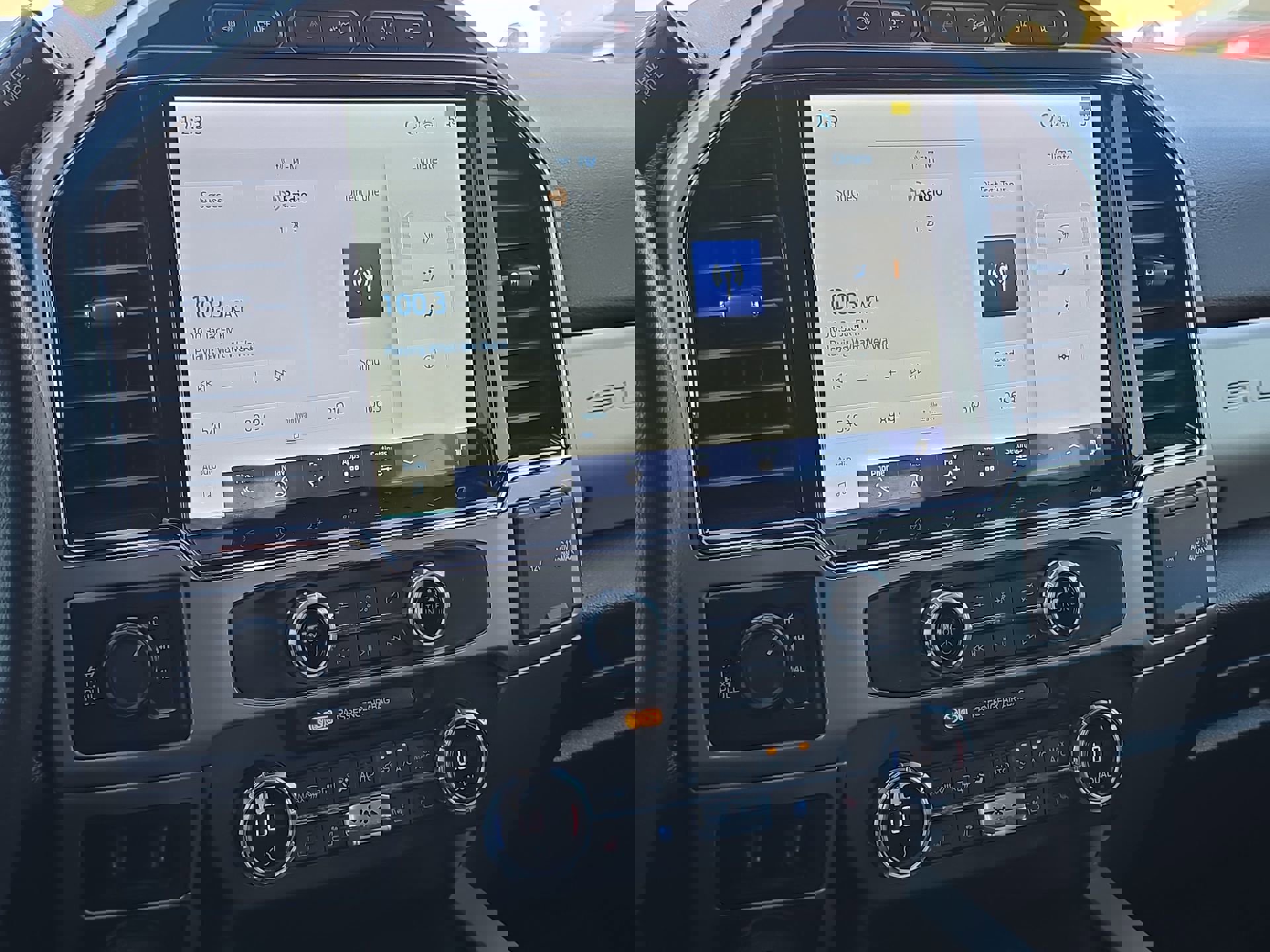 Certified 2022 Ford F250 Lariat w/ Lariat Ultimate Package image 16