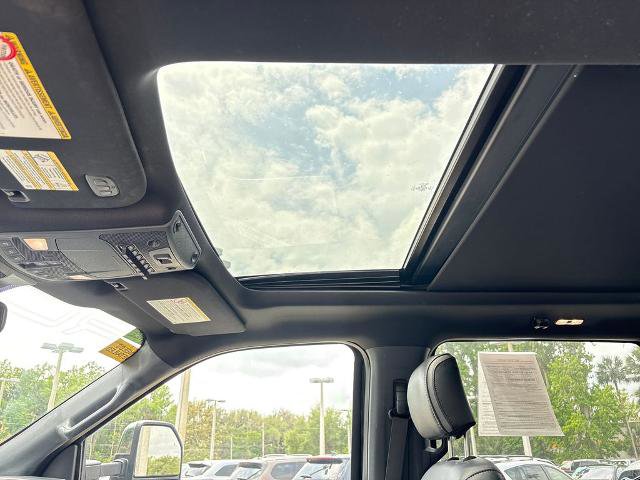 Certified 2022 Ford F250 Platinum w/ FX4 Off-Road Package image 9