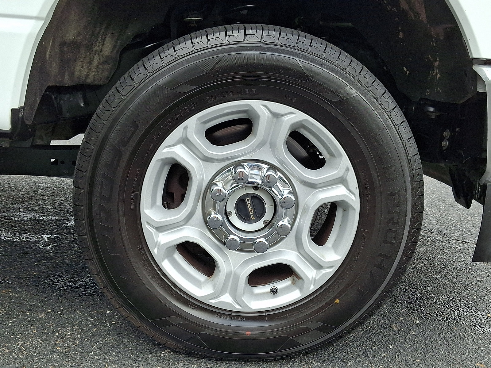 Certified 2025 Ford F250 XLT AWD/4WD image 8