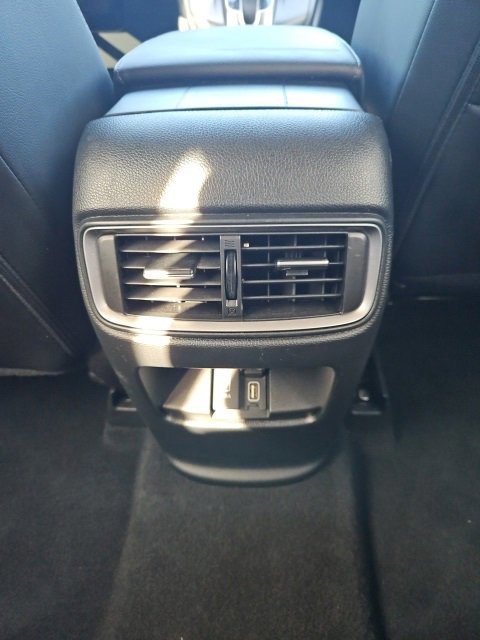 Used 2021 Honda CR-V Touring image 11