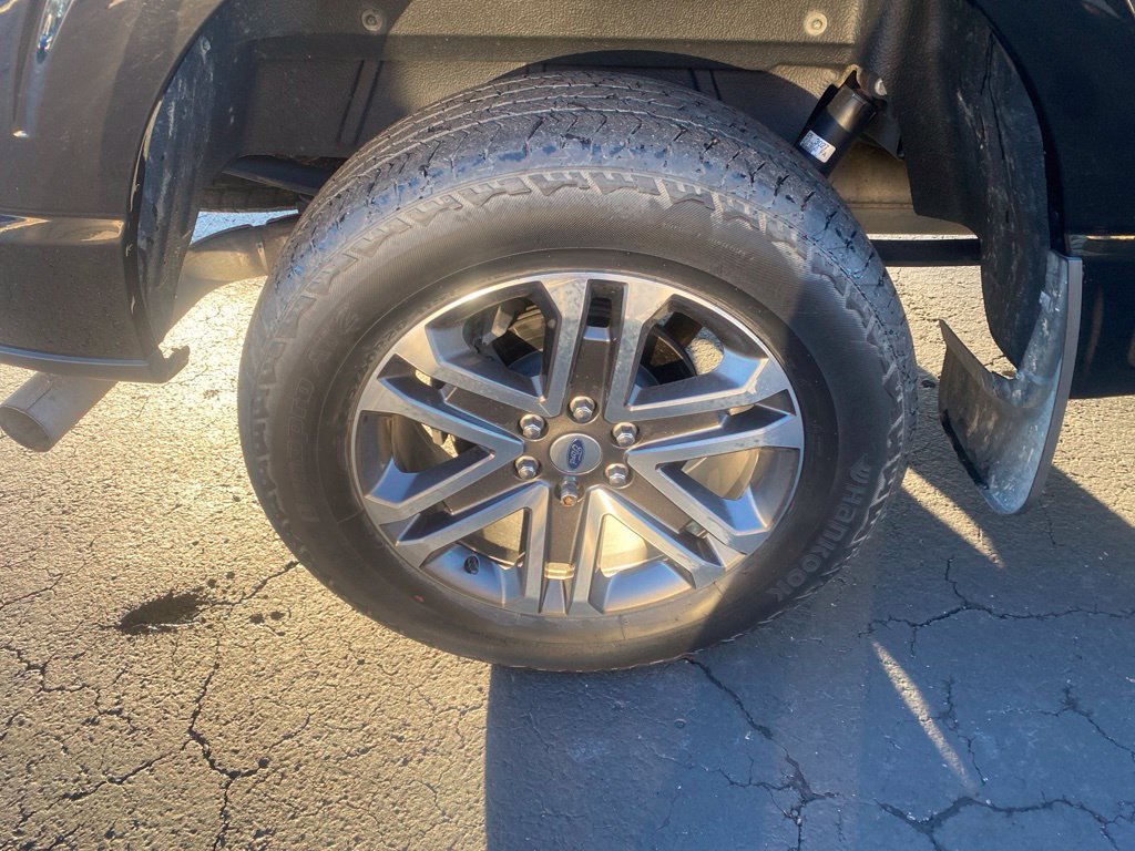 Certified 2022 Ford F150 XL w/ STX Appearance Package AWD/4WD image 15