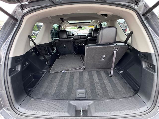 Used 2023 Honda Pilot Touring image 19