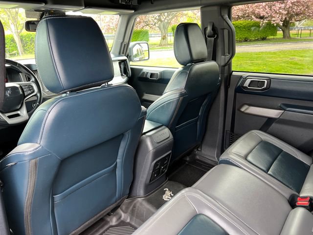 Certified 2021 Ford Bronco Outer Banks w/ Sasquatch Package AWD/4WD image 28