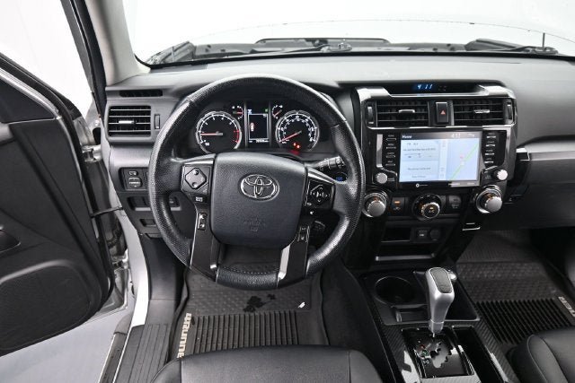 Used 2023 Toyota 4Runner TRD Off-Road Premium w/ Moonroof Package AWD/4WD image 23