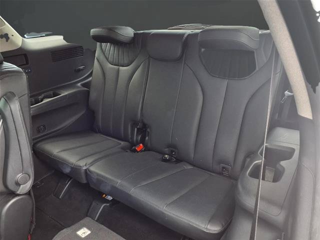 Used 2024 Hyundai Palisade Limited AWD/4WD image 24