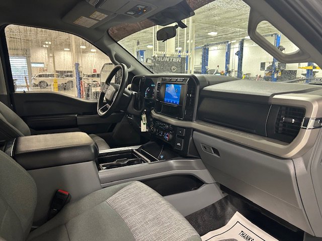 Certified 2024 Ford F250 XLT image 9