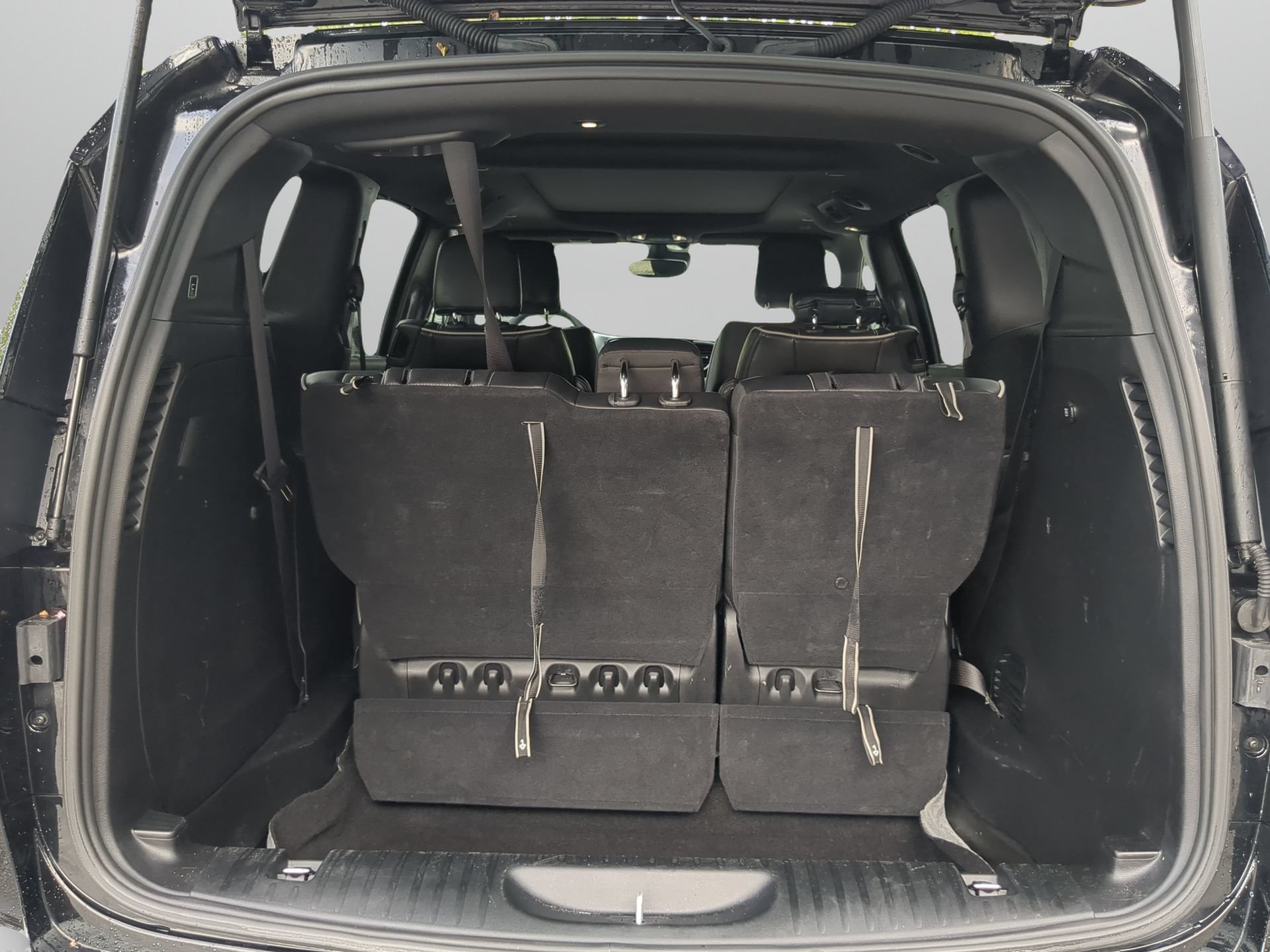 Used 2025 Chrysler Pacifica Limited FWD image 46