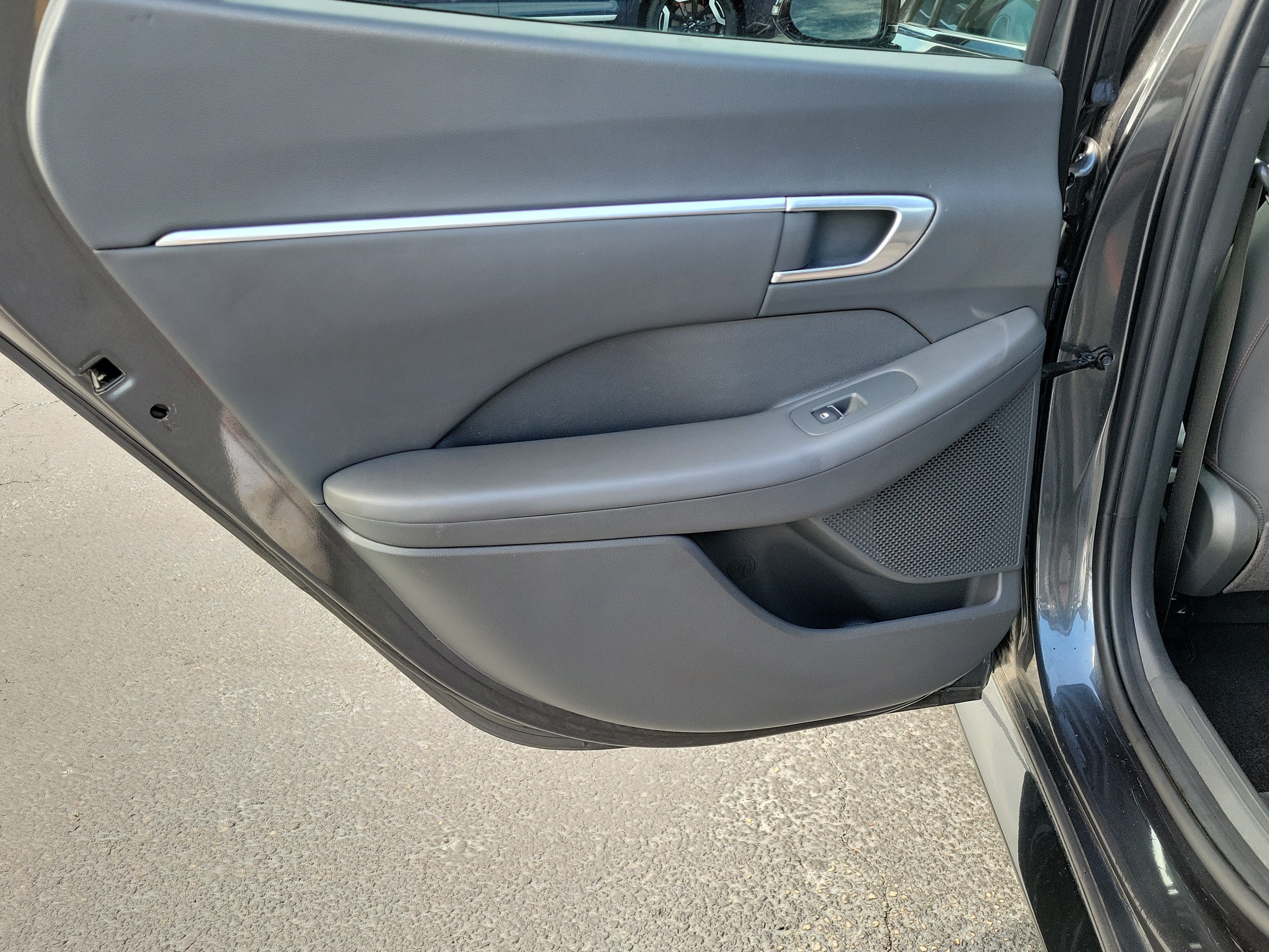 Used 2023 Hyundai Sonata SEL Plus FWD image 11