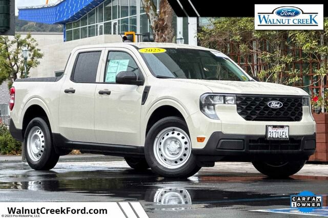 Certified 2025 Ford Maverick XL FWD image 1