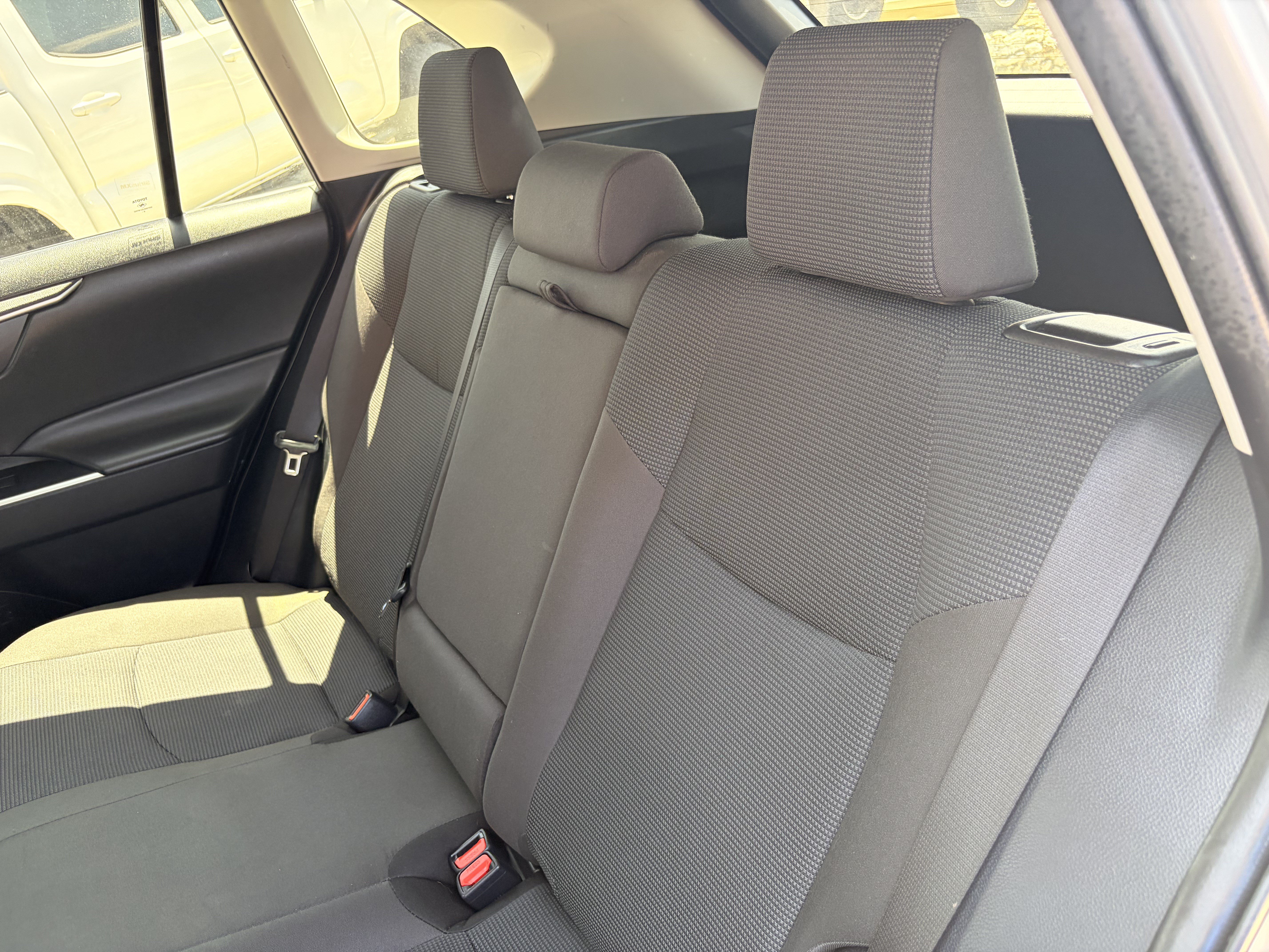 Used 2025 Toyota RAV4 LE AWD/4WD image 10