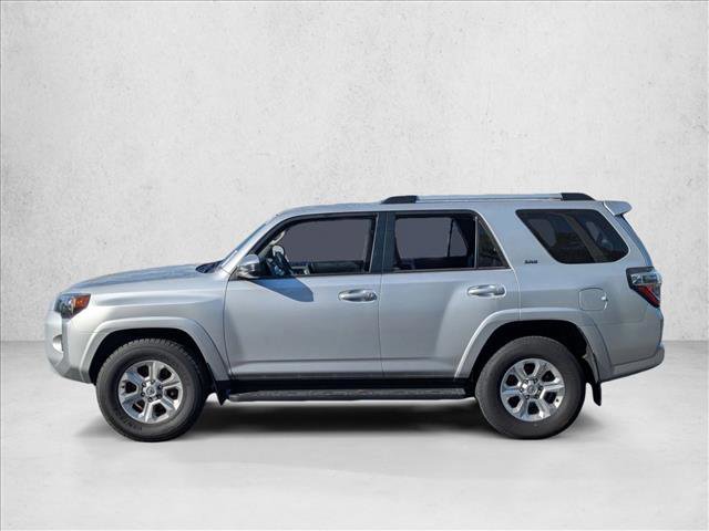 Used 2024 Toyota 4Runner SR5 RWD image 9