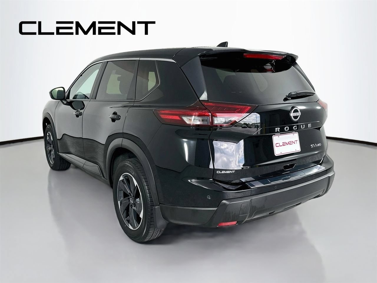 Used 2024 Nissan Rogue SV AWD/4WD image 10